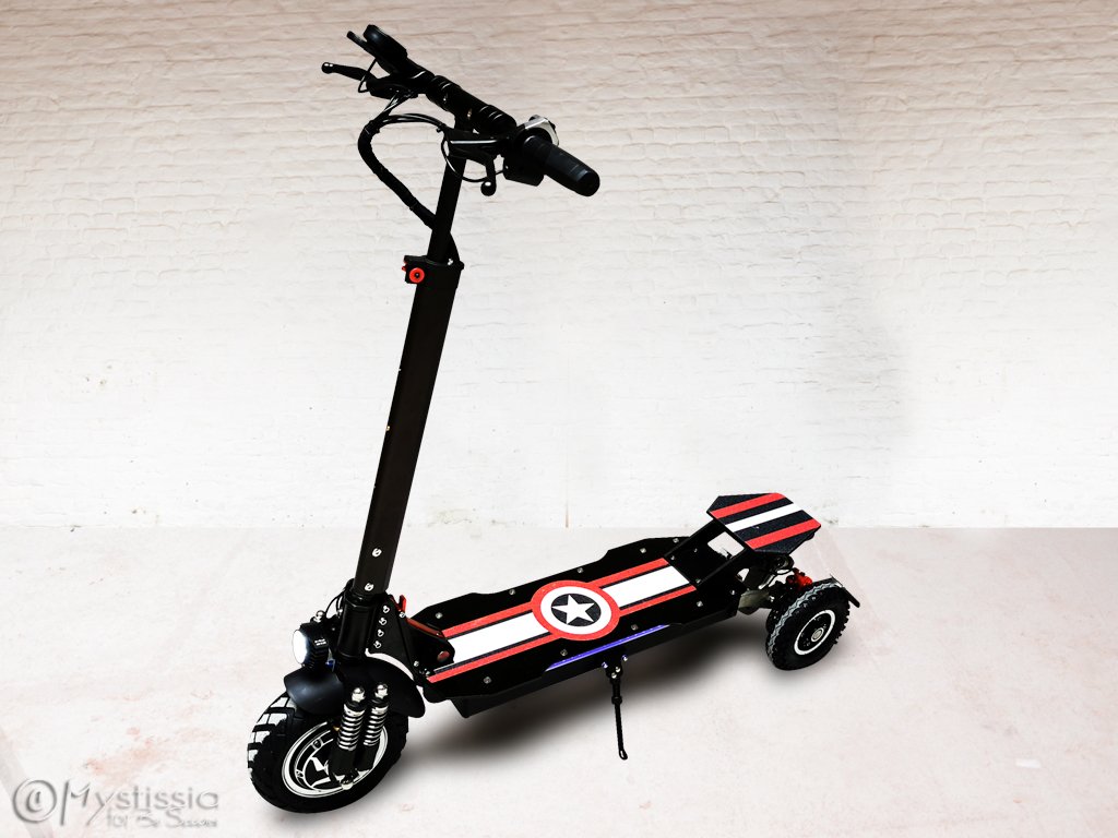Tricycle Trottinette scooter électrique 3 roues PMR stable 19 kg